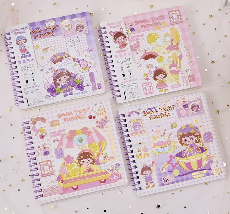 LIBRETA CUADRADA KAWAII